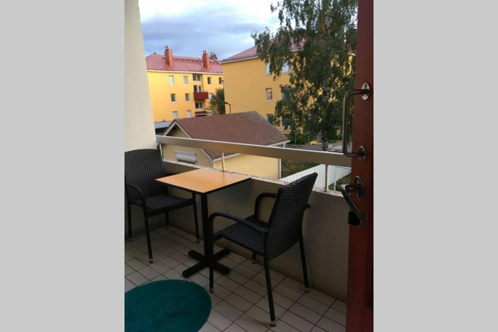 Kauniit Yksioet, 600m Keskustaan, Ilm Parkit Apartment *