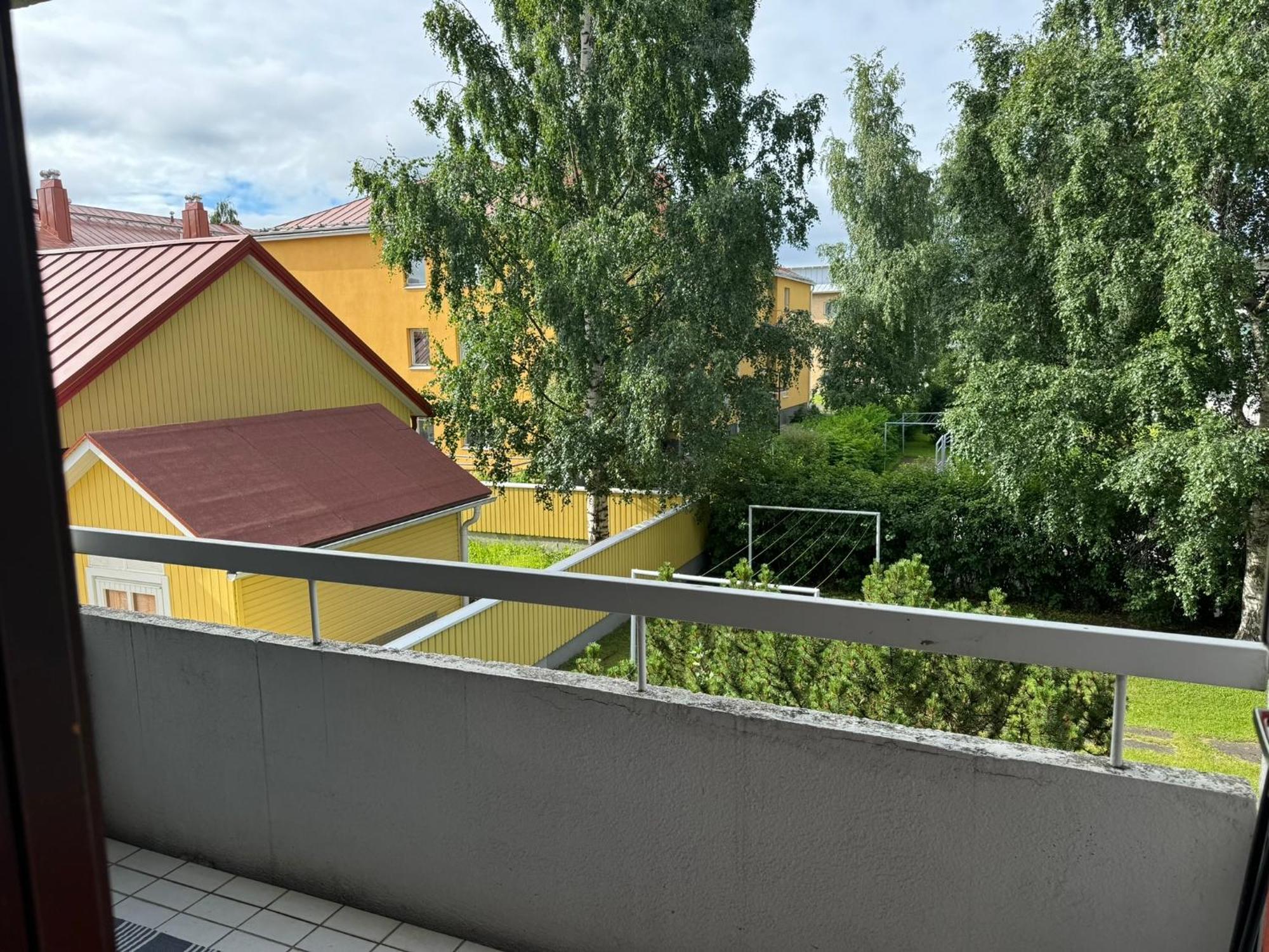 Apartment Kauniit Yksioet, 600m Keskustaan, Ilm Parkit